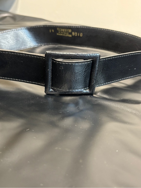 Schaefer & Sons Accessories - Black Vintage Leather Belt with Square Buckle
